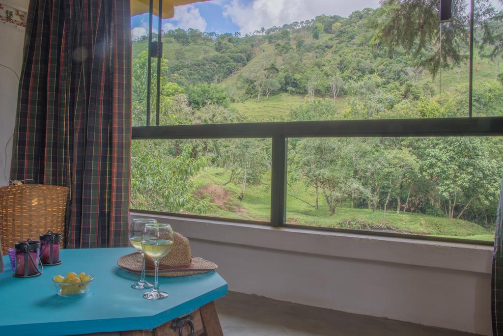 Apartamento Ferias Fazenda Usina 2 Bocaina de Minas Buitenkant foto